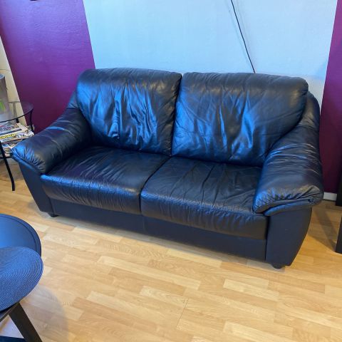 660445-9 Sitting area reception