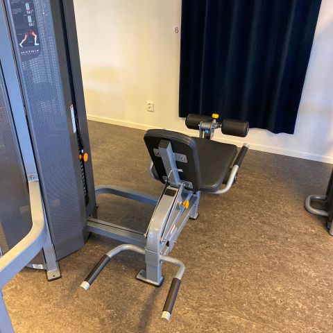 660497-2 Multi-gym from Matrix Fitness