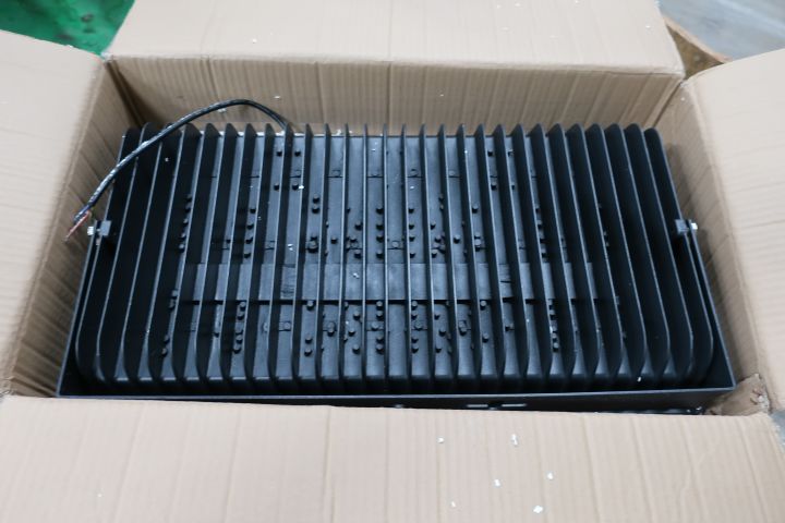 695064-5 LED Spotlight 400W COB