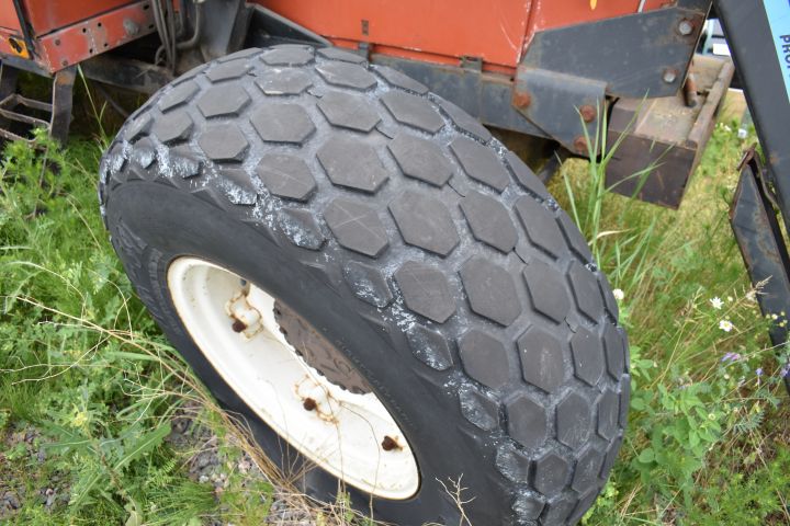 695658-34 Tractor from Fiatagri / Fiat 80 -90DT