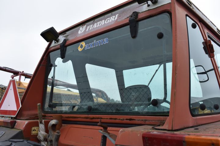 695658-10 Tractor from Fiatagri / Fiat 80 -90DT