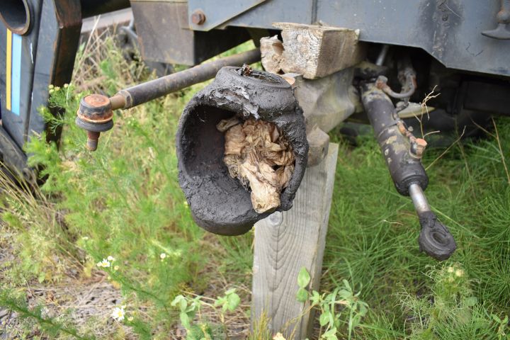 695658-20 Tractor from Fiatagri / Fiat 80 -90DT