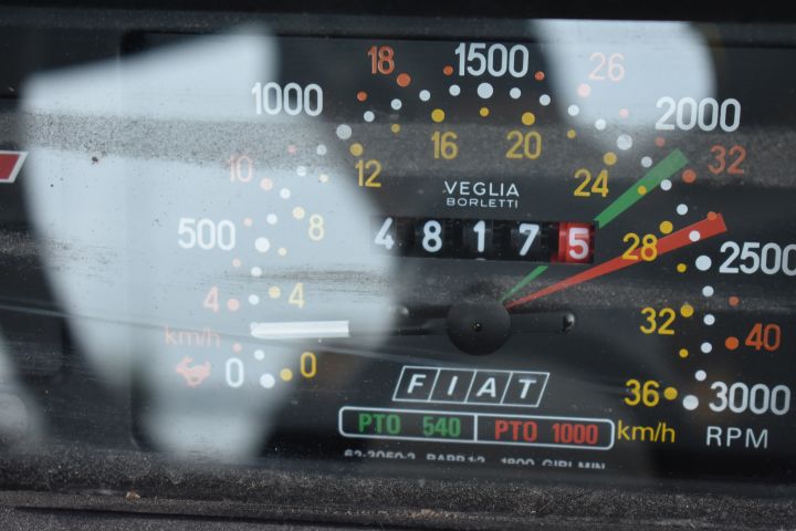 695658-50 Tractor from Fiatagri / Fiat 80 -90DT