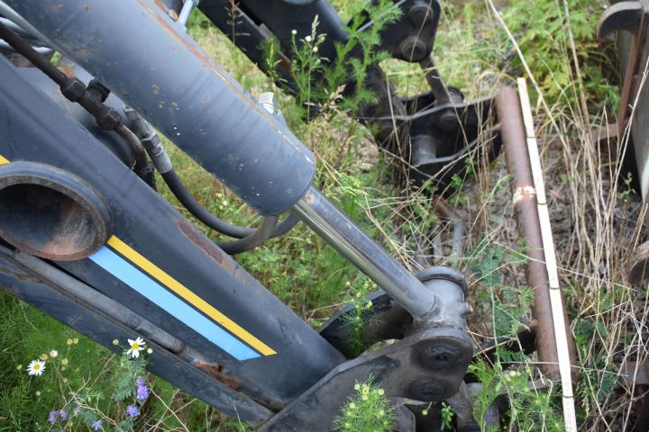 695658-25 Tractor from Fiatagri / Fiat 80 -90DT