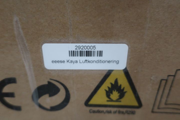 695468-3 Air conditioning eeese Kaya