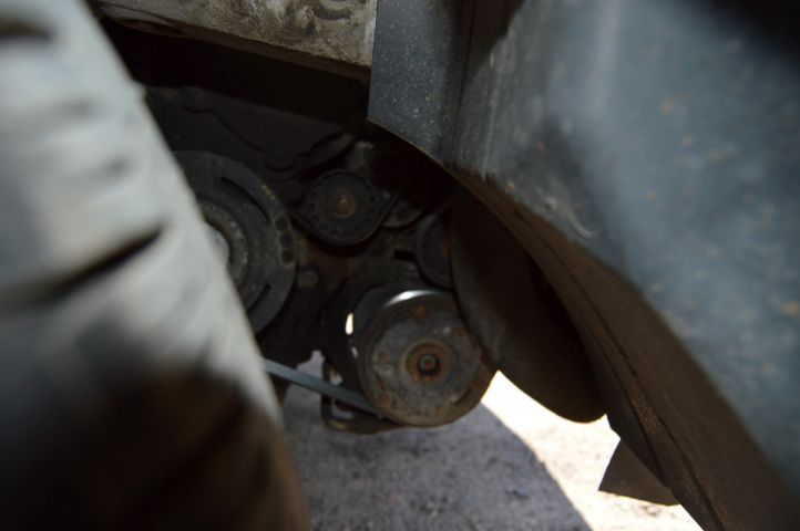 695716-16 Nissan Interstar 2.5D (120hp) -08 Regnr: JKZ370