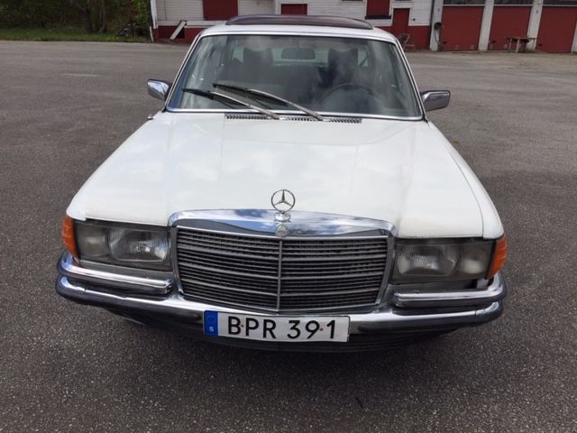 695836-7 Mercedes-Benz 280 SE 1974