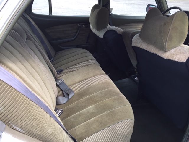 695836-11 Mercedes-Benz 280 SE 1974