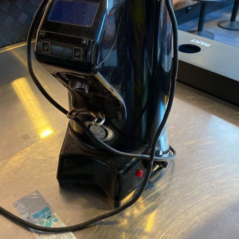 632069-3 Zenit on demand coffee grinder