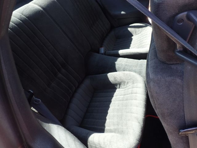 527684-10 Pontiac Firebird V6 1993 - TOB268