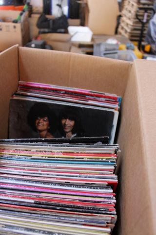 695254-16 LP and gramophone records