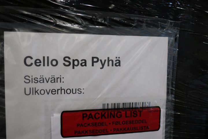 695868-4 Spa Cello Spa Pyhä 210x210x96cm