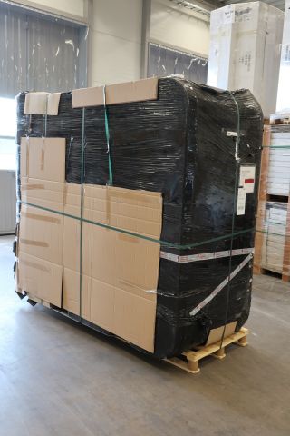 695868-3 Spa Cello Spa Pyhä 210x210x96cm