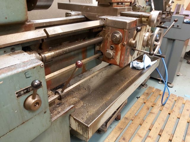 600537-10 Lathe Tos Trencin SN 40C