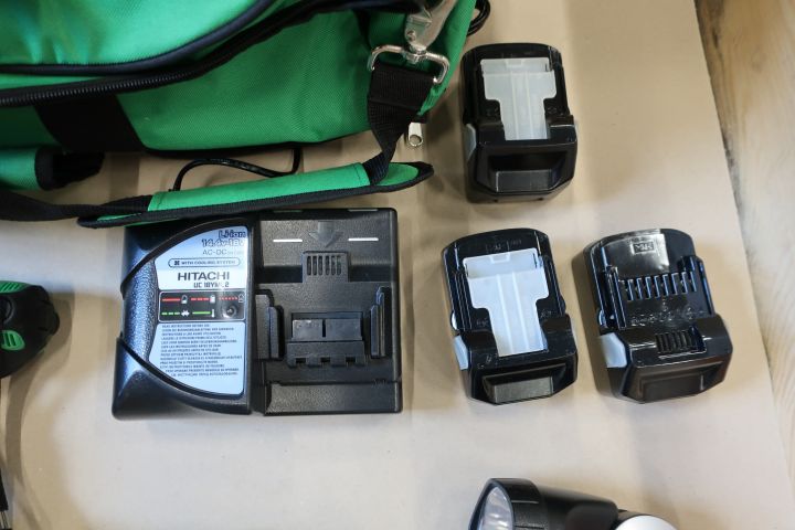 697022-5 Tool Set Hitachi 18V