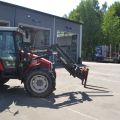 697230-10 Massey Ferguson 6140 with loader.