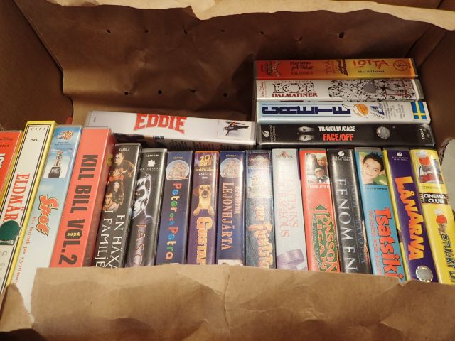 688783-2 VHS movies