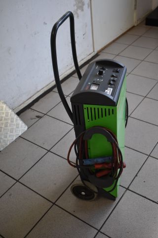 684388-2 Charger from Bosch BSL 2470