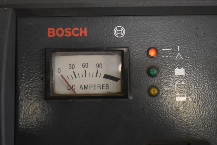 684388-7 Charger from Bosch BSL 2470