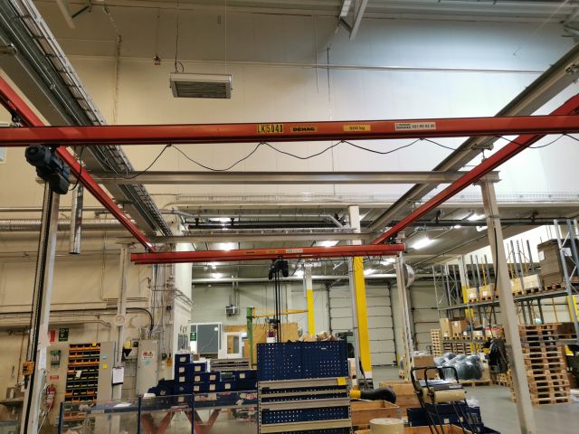 697506-12 Traverse crane / system with 3 pcs. machine-controlled Demag with various accessories -2018