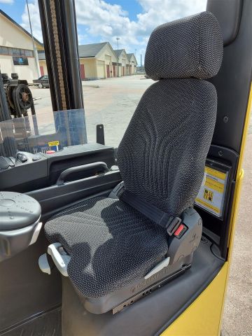 605866-9 Reach truck Hyster R1.6 (142H / 1.6Ton) -2016