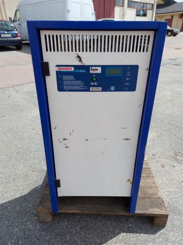 605866-17 Reach truck Hyster R1.6 (142H / 1.6Ton) -2016