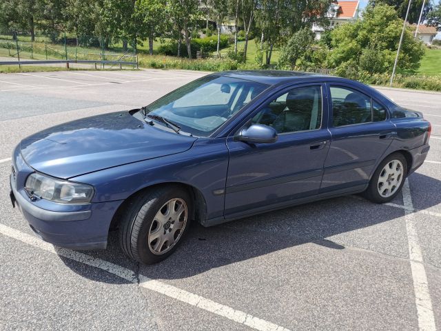 697714-11 Volvo S60 T5 (250hp) - 00 (RWC434)