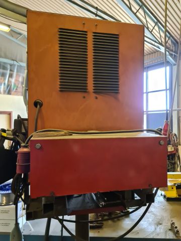 695150-3 Airco welding machine including Kemppi CV 60 cooling unit