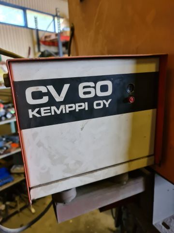 695150-5 Airco welding machine including Kemppi CV 60 cooling unit