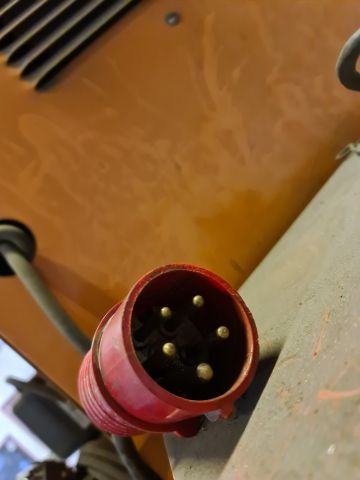 695150-18 Airco welding machine including Kemppi CV 60 cooling unit