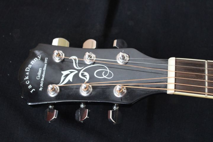 695264-9 Acoustic guitar: Jack & Danny, with bag & fishman mic