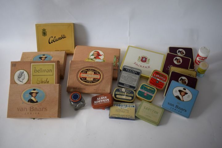 cigarette box collection Biggest Pack on the Earth, Hangzhou, China This compendium is an excellent ground Ivan owns the largest Collection