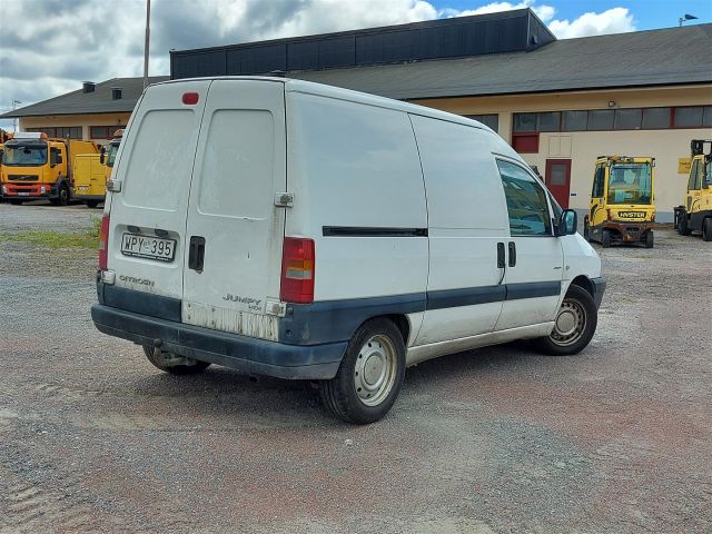605878-5 Citroën Jumpy 2.0HDi Manual (WPY 395) 19219mil -2005