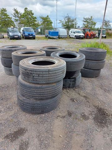 605888-2 Truck tires 24pcs / 18pcs Continental HSR2 285/70 R 19.5 (9-15mm)