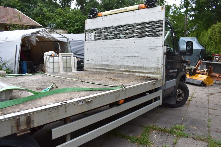 697289-19 Iveco Daily Chassis 2.8 D Manual, 146hp, 2003, 43119mil, (TOC085)