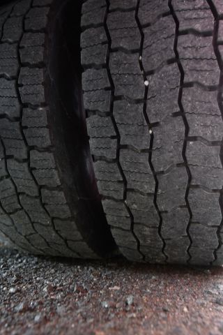 697752-13 Volvo 500 truck