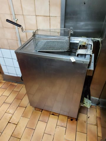 637217-1 Fryer Gretchen 400V