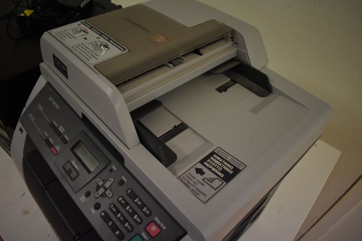 698095-12 Desk, filing cabinet and IT equipment