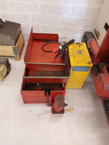 692869-11 Multi-operation machine Matsuura MC-500V2 -86 (4-axis)