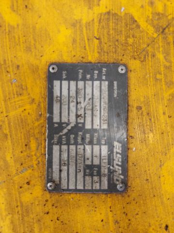 692869-13 Multi-operation machine Matsuura MC-500V2 -86 (4-axis)