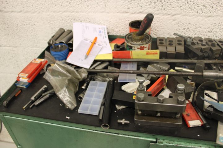 692872-15 Lathe Schaublin 135 (incl. A lot of tools)