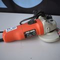 681738-2 Angle grinder from Black & Decker - KG915