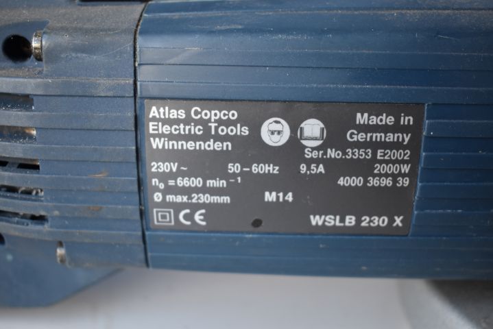 681742-3 Angle grinder from AEG