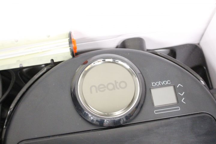 660844-8 Robot vacuum cleaner Neato Botvac Connected