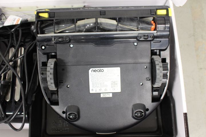 660844-9 Robot vacuum cleaner Neato Botvac Connected