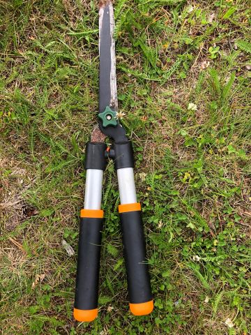 698313-4 Plow, Fiskars hammer, Fiskars hedge trimmer