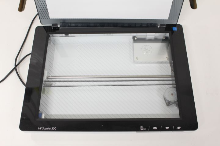 661613-6 Photo Scanner HP Scanjet 300