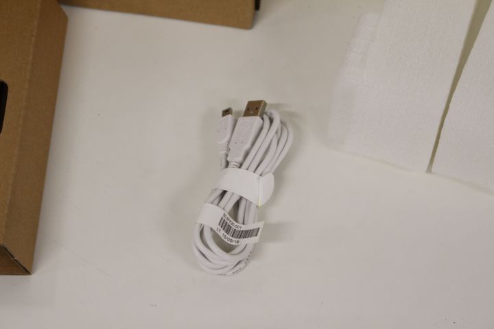 661617-9 Fortinet FortiWifi 60D, new condition!