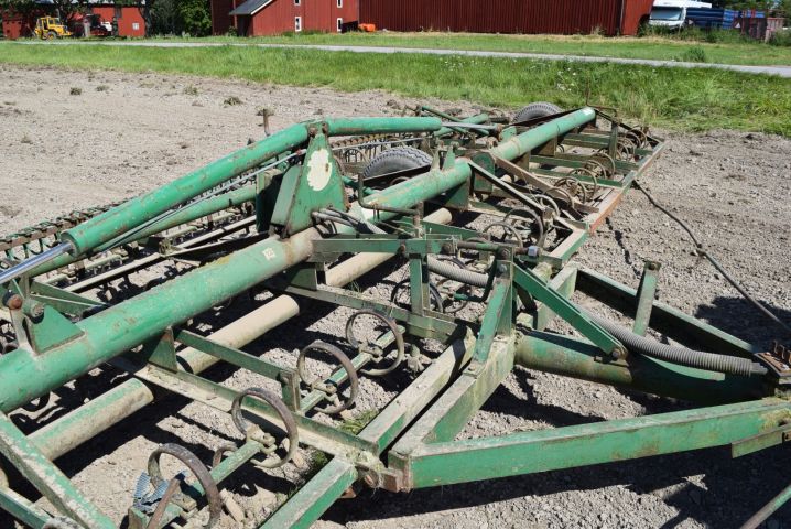 646390-14 Harv Wiberg 97 pegs - 10.5 m