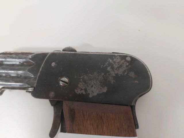 661637-4 Pistol Emge